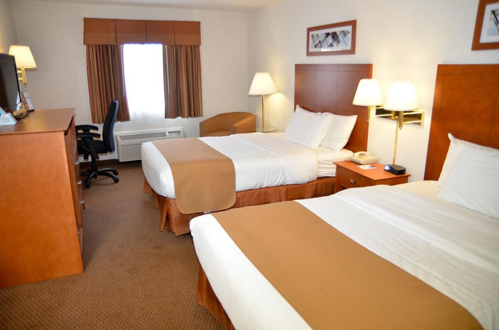 Baymont By Wyndham Port Huron