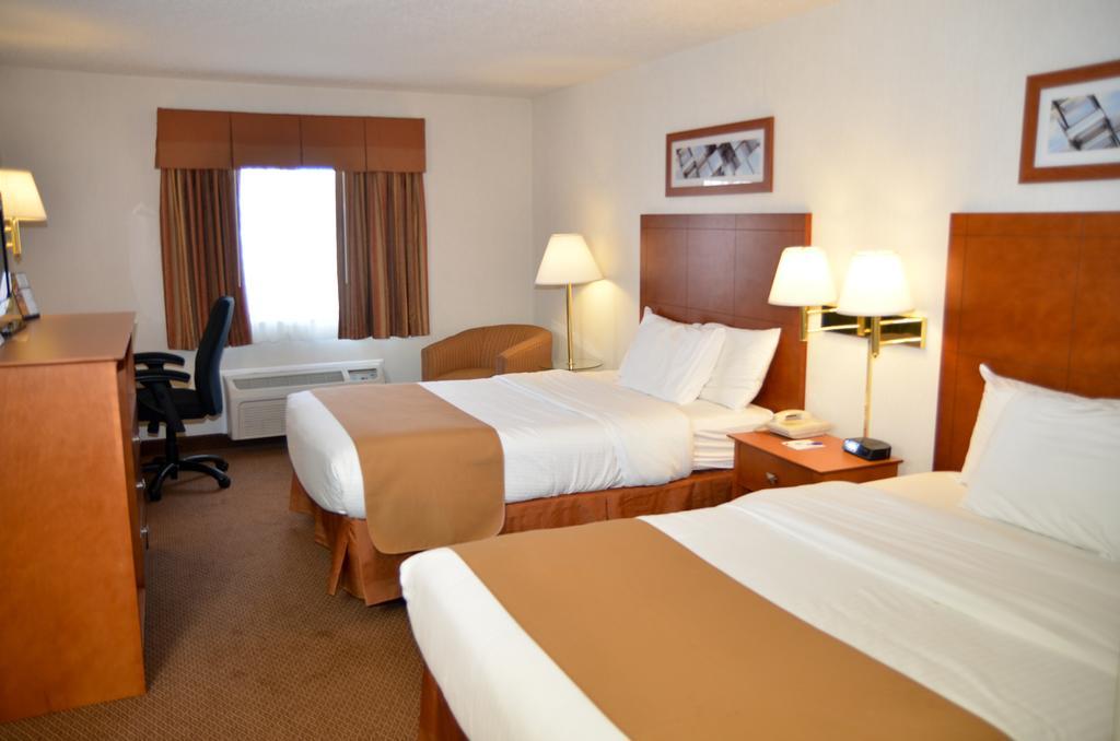 Hotel Baymont By Wyndham 2*